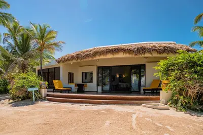 Image de Venez au paradis �� Villa Amber Villa 2 chambres en bord de mer!