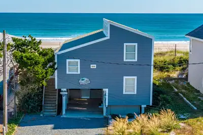 Image de Crabe bleu: 4 Br / 2 Ba bord de mer à Topsail Beach, pour 8 personnes