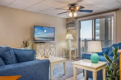 Image de Condos en bord de mer avec rare location minimum de 2 nuits et draps inclus!