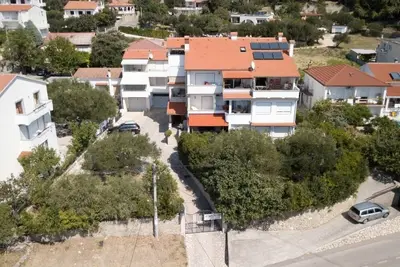 Appartement de deux chambres avec le balcon Rab (A-14792-d)