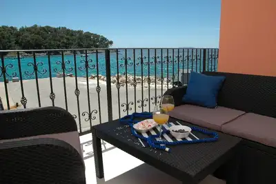 Image de Appartement de trois chambres prés de la plage Prizba, Korcula (A-14499-b)