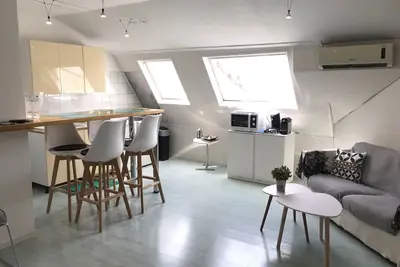 Image de Loft 2\/4 pers Place du Diamant Downtown Garage.