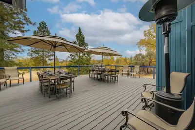 Image de «Mudge Ranch Retreat» par Bass Lake w / Loft!