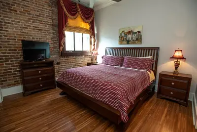 Image de \"The Playhouse\" New Orleans Quartier français 2 chambres, 2 salles de bain pour 6 personnes