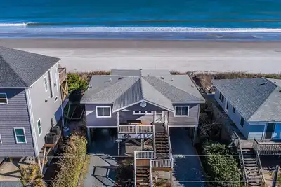 Image de Pana-Mer-A: 4 Br / 2 Ba bord de mer Ă Topsail Beach, pour 8 personnes
