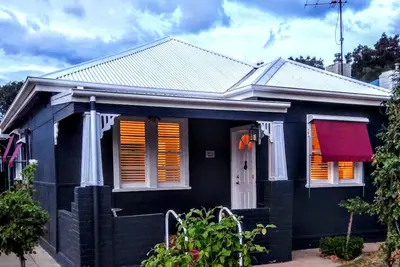 Image de Darcy's Cottage avec Wi-Fi gratuit et Netflix