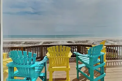 Image de Barefoot Bungalow: 4 Br / 4 Ba bord de mer Ă Topsail Beach, pour 8 personnes