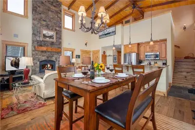 Image de Rmr: Nouvelle maison contemporaine dans les trembles + activités gratuites!