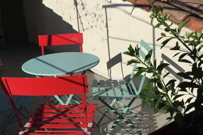 Image de Appartement De Charme Terrasse + Balcon Au Coeur De NĂŽMES Wifi Climatisation