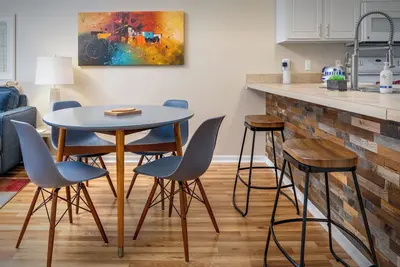 Image de Loft Charlevoix moderne, propre et confortable