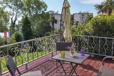 Villa Allegra à Lovran, Appartement Économique 103, Terrasse privée-Vue mer