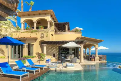 Image de Bord de mer La Casita | 5br Luxe Cliffside Villa | Majordome + Chef inclus (B \/ L)