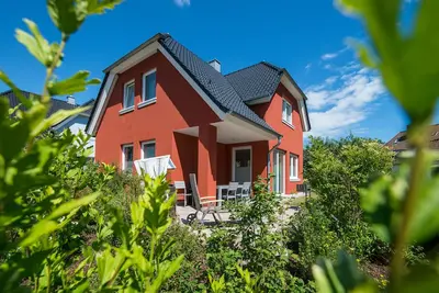 Image de Maison de vacances familiale, WiFi gratuit, sauna, cheminée, 8 personnes