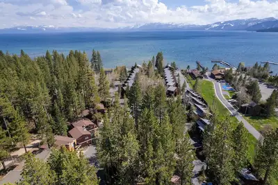 Image de Saint Francis # 14: 4 Br / 3 Ba condo et location de ski Ă Tahoe City, 10 personnes
