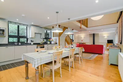 Image de ★ Walnut Tree Cottage ★ Immense jardin + cadre village + près de Canterbury + chiens bienvenus