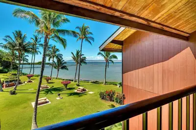 Image de 2-Level Of W\/Lanai, WiFi and Kitchen–Molokai Shores