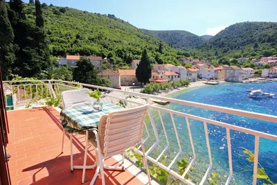 Image de Garçonnière prés de la plage Racisce, Korcula (As-4341-a)