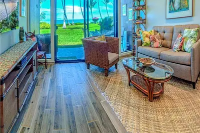 Image de Modern Oceanfront W\/Lanai and WiFi–Molokai Shores