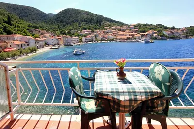 Image de Garçonnière prés de la plage Racisce, Korcula (As-4341-b)