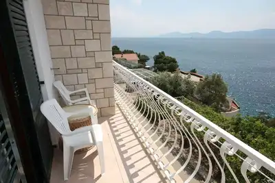 Image de Appartement de trois chambres avec le balcon et la vue sur le mer Drvenik Gornja vala, Makarska (A-4890-a)