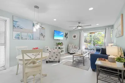 Image de Beach Castle # 17: 1 Br \/ 1 Ba Resort sur Longboat Key par Rva, pour 4 personnes
