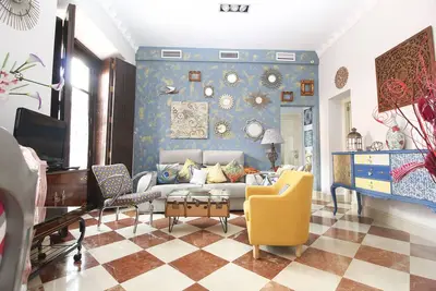 Image de Elégant appartement dans le palais réhabilité, centre de Séville, Wifi