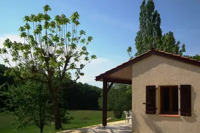 Image de Maisonnette Pmr vue prairie - superbe Village de Vacances **** en Périgord Noir