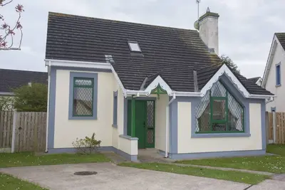 Willow Grove Holiday Cottage (No. 4)
