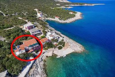Image de Appartement d'une chambre prés de la plage Baie Pokrivenik, Hvar (A-10419-b)