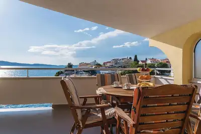 Belle maison à Sibenik avec cuisine