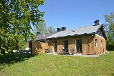 Image de Gîte de charme à Mont près du parc naturel de High Fens avec sauna.