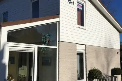 maison de vacances indépendante avec sauna, cheminée et jardin d'hiver
