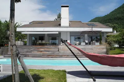 Image de Savoielac - Lac d'Annecy - Annecy-le-vieux : Villa Astrid