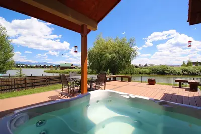Image de Luxe Northbay Lake devant la maison, poisson hors de votre porte arrière, Majestic M Vues,