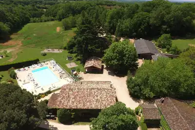 Image de Grand gite familial en Village de Vacances **** piscine, spa, tennis, jeux, bar
