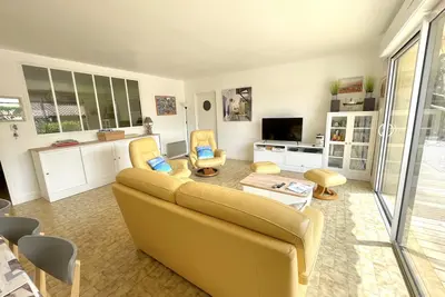 Image de Villa de plain pied avec Wifi dans quartier résidentiel de Lacanau 11201