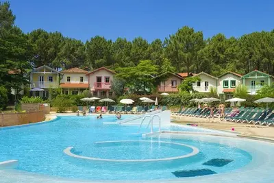 Image de Maison jumelée située dans un agréable village en lisière de la pinède - 52901