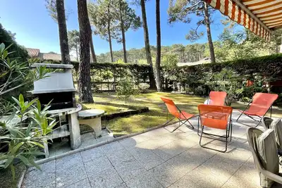 Image de Petite maison accueillante dans résidence calme - 1201