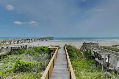 Image de Jolly Dave'S: 4 Br / 3 Ba bord de mer Ă Topsail Beach, pour 12 personnes