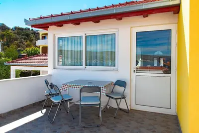 Image de Appartement de deux chambres prés de la plage Razanj (Rogoznica) (A-7485-a)