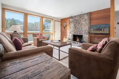 Image de Rmr: Condo 2 chambres dans les trembles + activités gratuites!