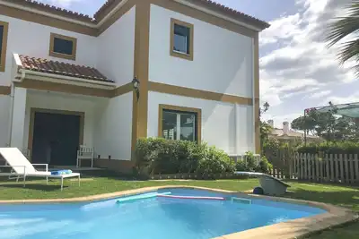Image de Lv Premier Meco \/ Lagoa La1 - Ac, piscine, jardin et plus