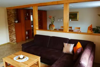 Image de 100m², appartement entièrement meublé avec 3 chambres