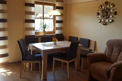 Image de Appartement au rez-de-chaussée pour 2-5 pers. avec terrasse