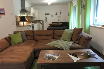 Image de Appartement de 3 pièces moderne et meublé de 80 m² avec terrasse
