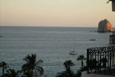 Image de Superbe villa sur la plage * Vue sur l'océan au 7ème étage * Service de première classe * WiFi gratuit * Piscine