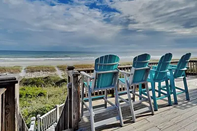Image de Carrle / Trachtman: 4 Br / 4 Ba bord de mer Ă Topsail Beach, pour 8 personnes