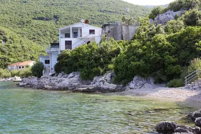 Image de Appartement de deux chambres prés de la plage Baie Velika Prapratna, Peljesac (A-10106-c)