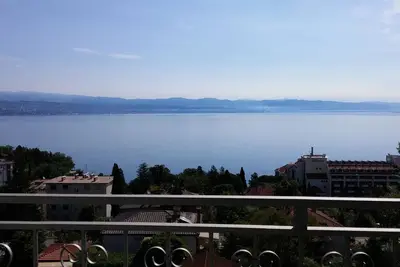 Image de Villa Allegra à Lovran, Appartement Supérieur 109, Balcon privé - Vue mer