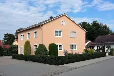 Image de Local, appartement meublé avec amour pour se sentir bien